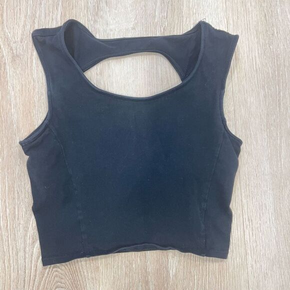 So Black Built in Bra Crop Top, Large Keyhole Cutout Back, Solid, Jrs X-small - Picture 5 of 7